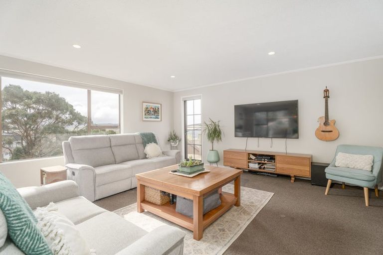 Photo of property in 55 Cambrian Street, Churton Park, Wellington, 6037