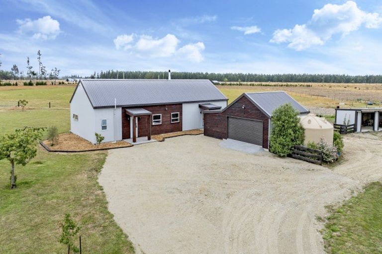 Photo of property in 106 Struie Road, Hororata, 7572