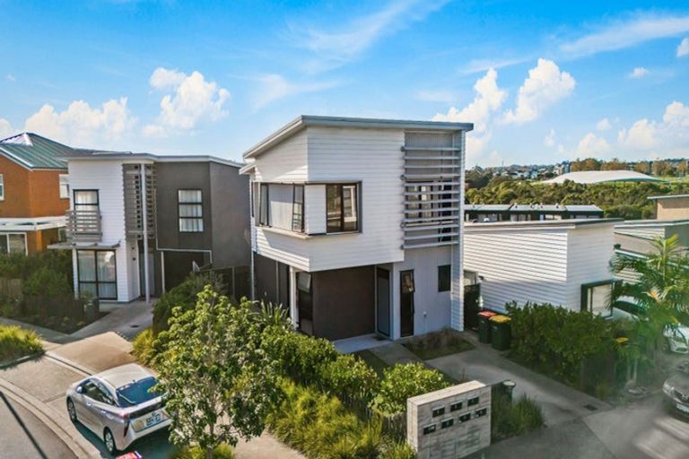 Photo of property in 13 Te Aho Matua Road, Hobsonville, Auckland, 0616