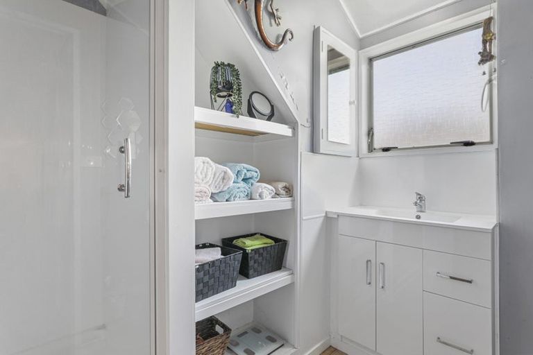 Photo of property in 100unit Lake Road, Koutu, Rotorua, 3010