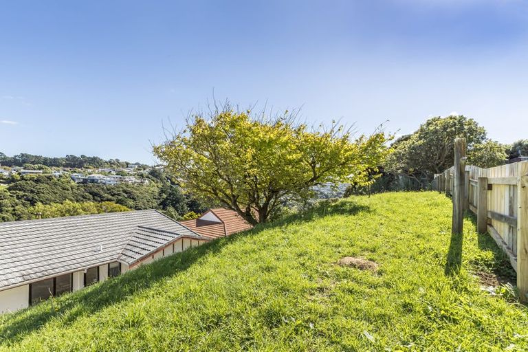 Photo of property in 71 Leeward Drive, Whitby, Porirua, 5024