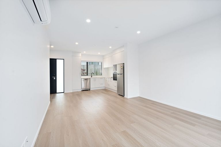 Photo of property in 6/22 James Laurie Street, Henderson, Auckland, 0612
