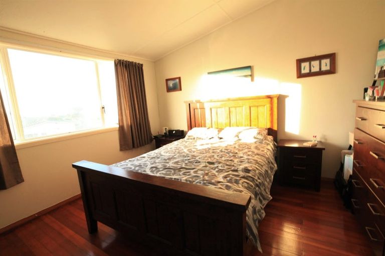 Photo of property in 25a-d Tireti Road, Titahi Bay, Porirua, 5022
