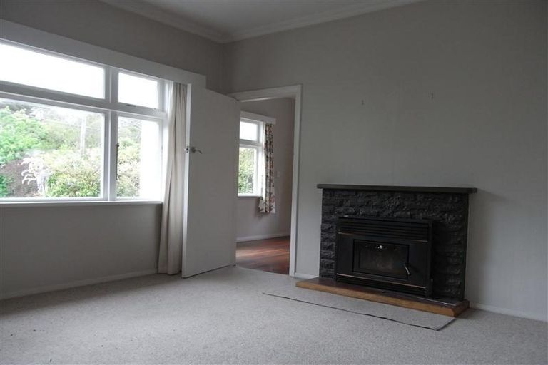 Photo of property in 14 Kuratawhiti Street, Greytown, 5712