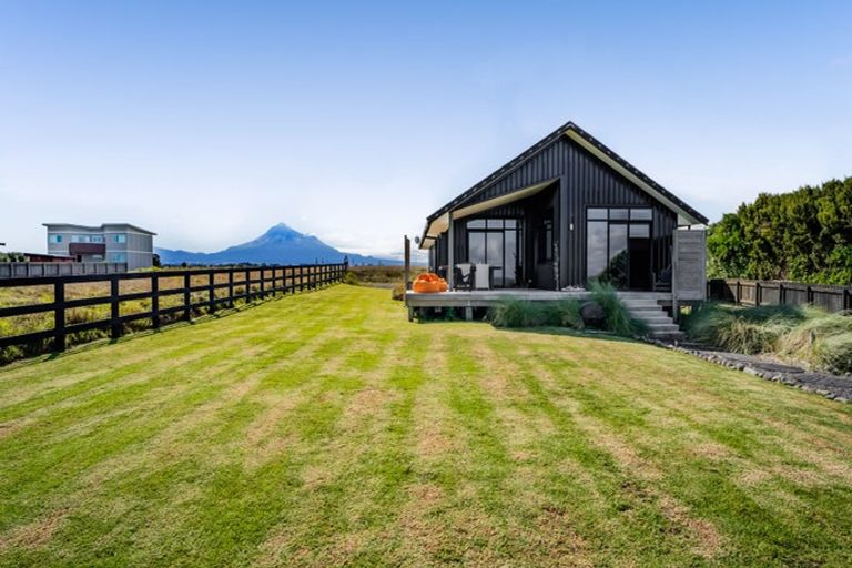 Photo of property in 288 Tai Road, Opunake, 4681