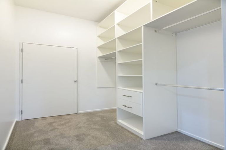 Photo of property in 76g Edmonton Road, Henderson, Auckland, 0612