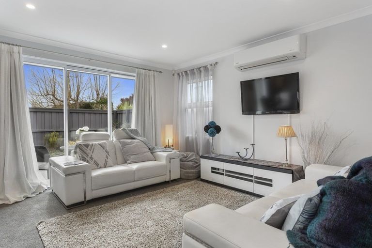 Photo of property in 2 Macphail Avenue, Rangiora, 7400