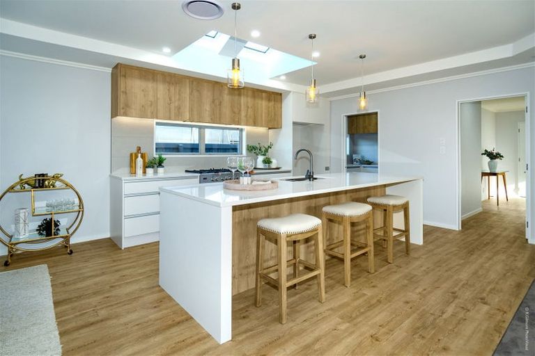 Photo of property in 5 Migratory Lane, Rolleston, 7615