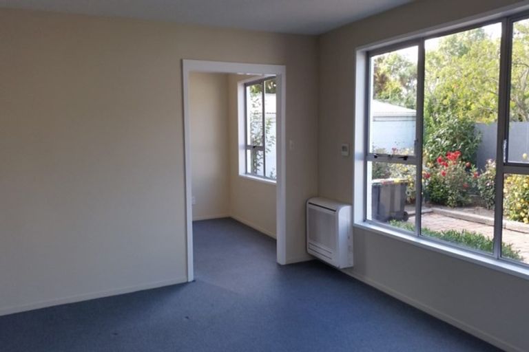 Photo of property in 3/12 Keoghs Lane, St Albans, Christchurch, 8014