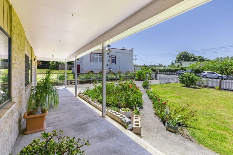 Photo of property in 34 Higginson Street, Otane, 4202