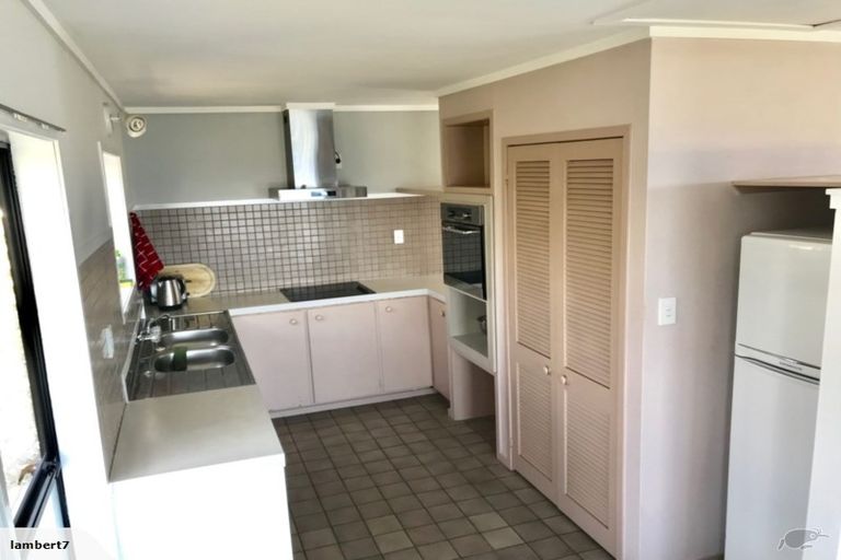 Photo of property in 6 Barrier View Road, Leigh, 0985