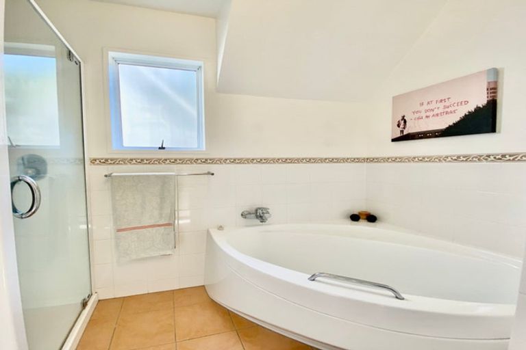 Photo of property in 34 Woodside Common, Westmorland, Christchurch, 8025