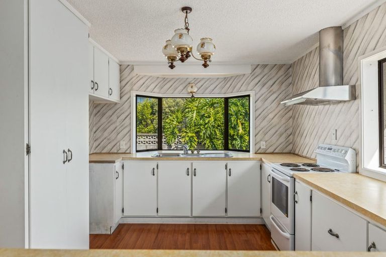 Photo of property in 12a Manuka Street, Orewa, 0931