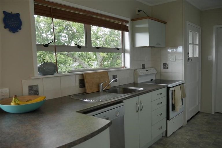 Photo of property in 11 Wessex Street, Tikipunga, Whangarei, 0112