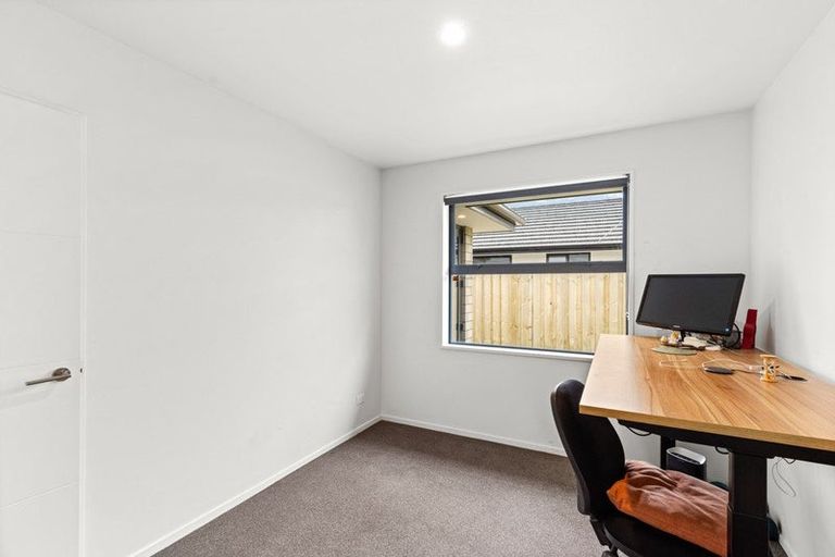 Photo of property in 175 Faringdon Boulevard, Rolleston, 7615