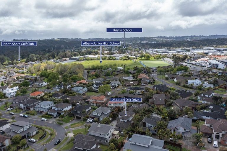Photo of property in 23 Laurel Oak Drive, Schnapper Rock, Auckland, 0632