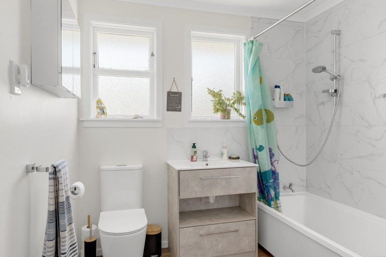 Photo of property in 23a Gladstone Street, Westport, 7825