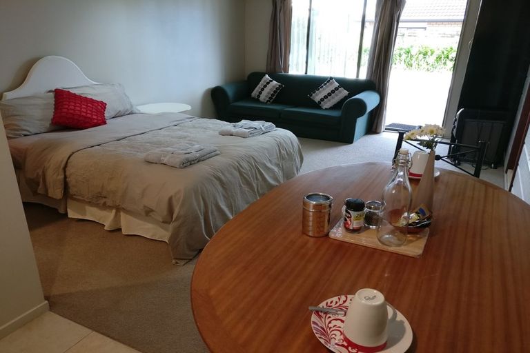 Photo of property in 2/109a Coronation Road, Papatoetoe, Auckland, 2025