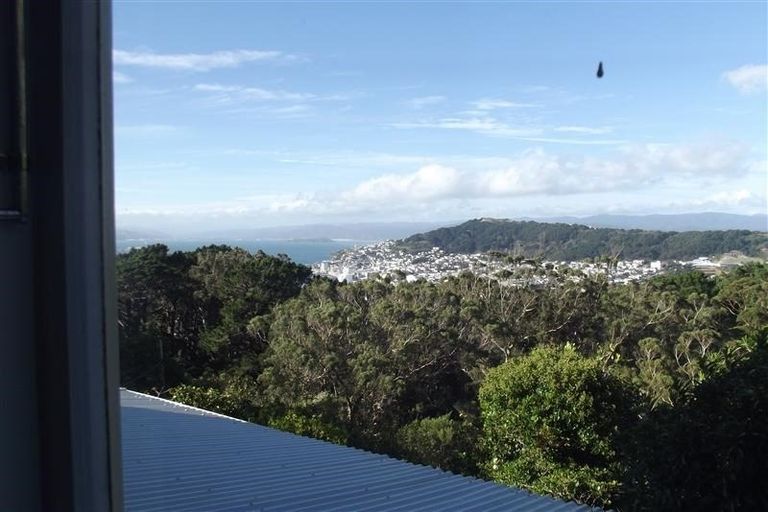 Photo of property in 122 Ohiro Road, Brooklyn, Wellington, 6021