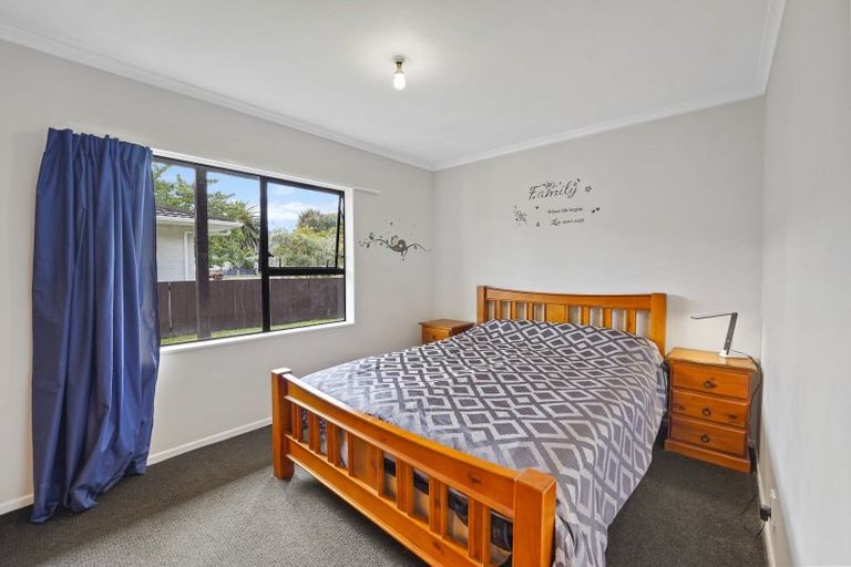 Photo of property in 51f1- Henry Street, Ebdentown, Upper Hutt, 5018