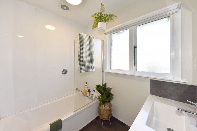 Photo of property in 52 Maryhill Avenue, Hoon Hay, Christchurch, 8025