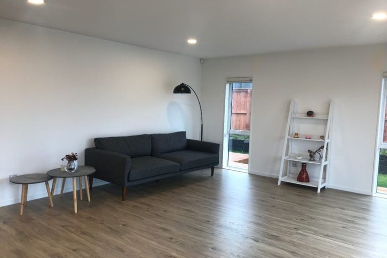 Photo of property in 33 Nobilo Road, Kumeu, 0810
