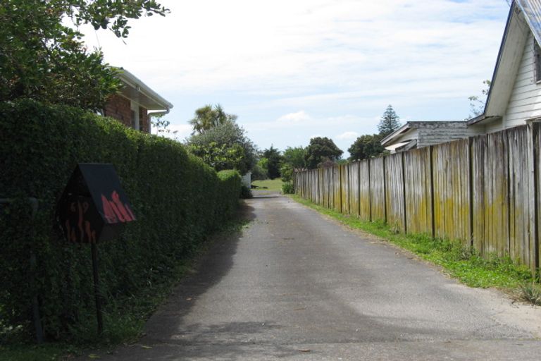 Photo of property in 69 Mountain Road, Mangere Bridge, Auckland, 2022