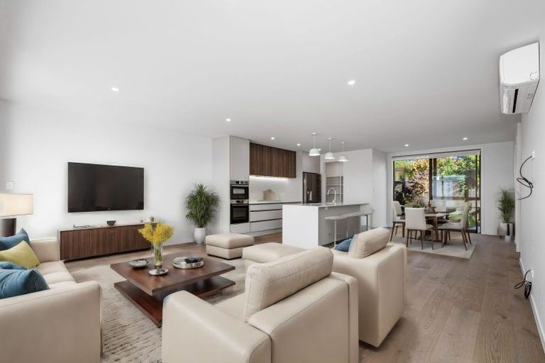 Photo of property in 19 Memorial Way, Tauranga, 3110
