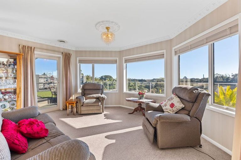 Photo of property in 9a Manukaka Heights, Hurdon, New Plymouth, 4310