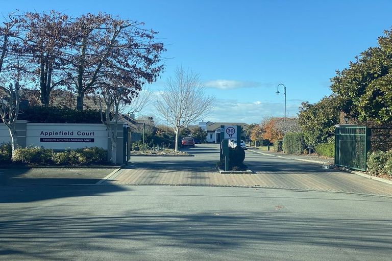 Photo of property in 27 Applefield Court, Northwood, Christchurch, 8051