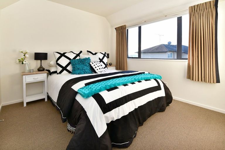 Photo of property in 13a Joydon Place, Stanmore Bay, Whangaparaoa, 0932