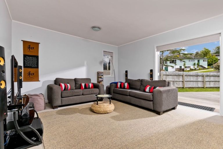 Photo of property in 59a Keegan Drive, Massey, Auckland, 0614