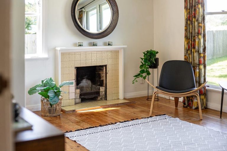 Photo of property in 105 Te Pene Avenue, Titahi Bay, Porirua, 5022