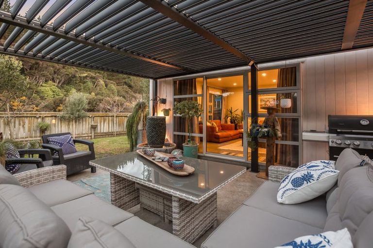 Photo of property in 130 Navigation Drive, Whitby, Porirua, 5024