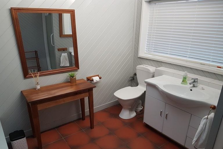 Photo of property in 77 Innes Road, St Albans, Christchurch, 8052