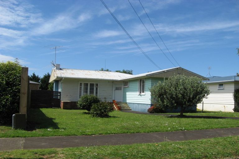 Photo of property in 9 Koru Street, Mangere Bridge, Auckland, 2022