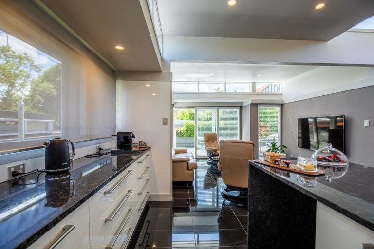 Photo of property in 8c Brassey Road, Saint Johns Hill, Whanganui, 4500