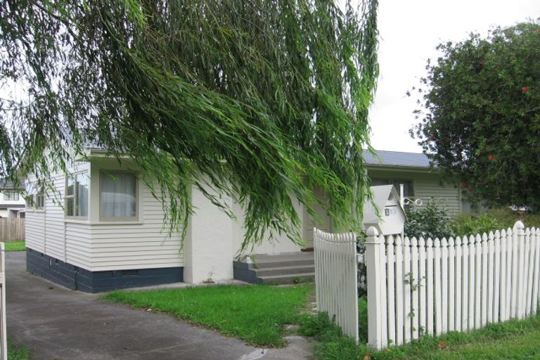 Photo of property in 187 Ti Rakau Drive, Pakuranga Heights, Auckland, 2010