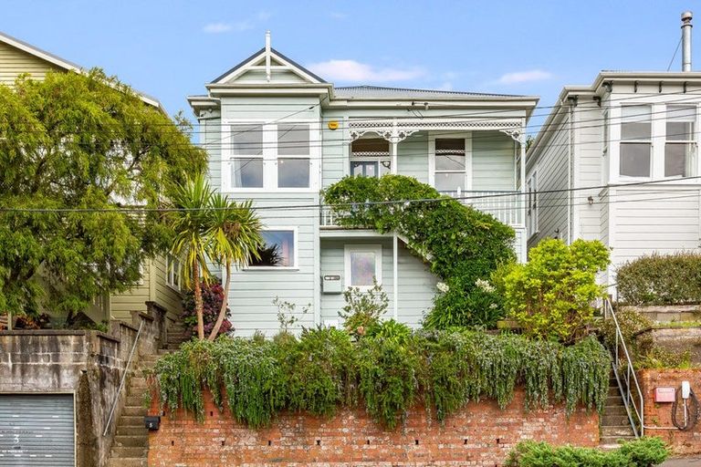 Photo of property in 5 Burwah Street, Berhampore, Wellington, 6023