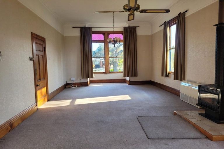 Photo of property in 27 Wood Street, Greytown, 5712