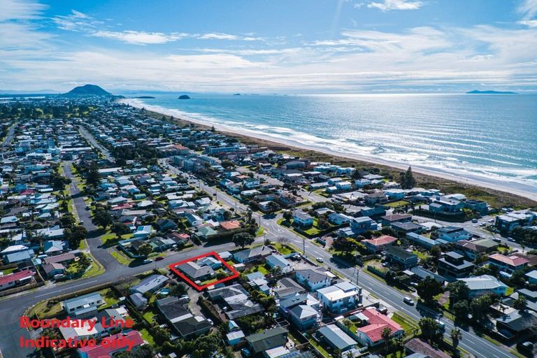 Photo of property in 32 Seaspray Drive, Mount Maunganui, 3116