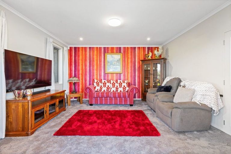 Photo of property in 7 Merrilees Place, Linwood, Christchurch, 8062