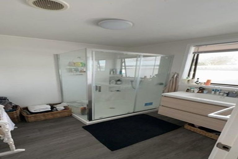 Photo of property in 910a Grove Road, Mayfair, Hastings, 4122