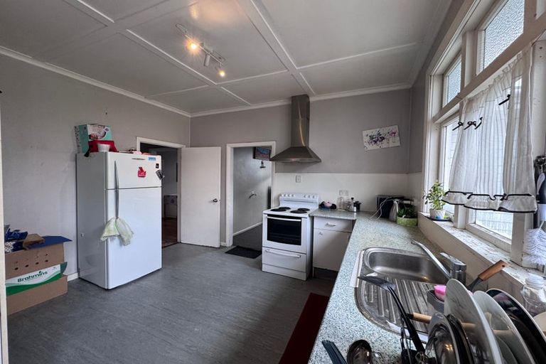 Photo of property in 9 Ruahine Street, Roslyn, Palmerston North, 4414