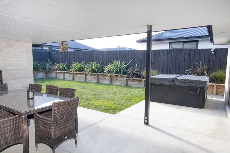 Photo of property in 28 Redhaven Rise, Netherby, Ashburton, 7700