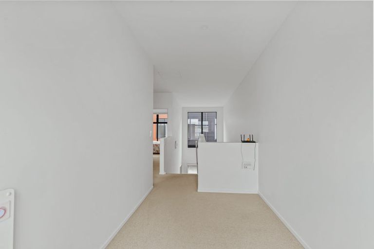 Photo of property in 17 Owens Place, Mount Maunganui, 3116