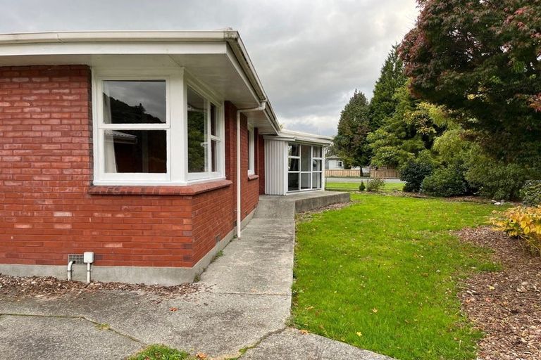 Photo of property in 6 Kelly Street, Reefton, 7830
