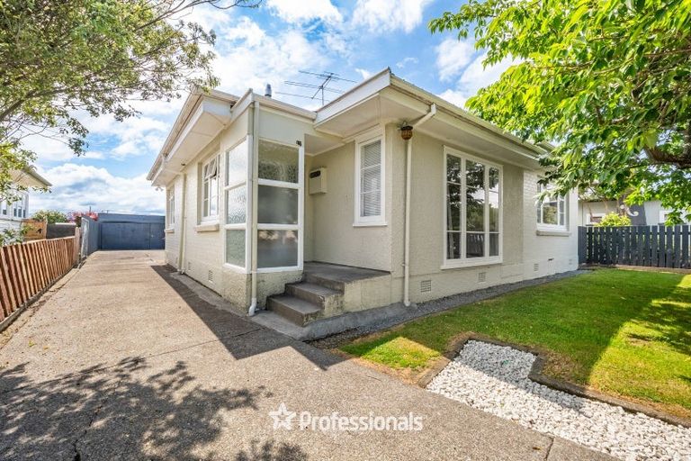 Photo of property in 17 Beth Street, Trentham, Upper Hutt, 5018