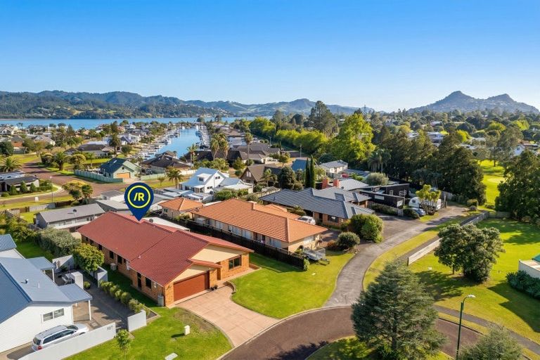 Photo of property in 109 The Yardarm, Pauanui, Hikuai, 3579