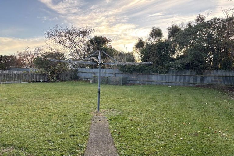 Photo of property in 18 Acourt Street, Hawera, 4610